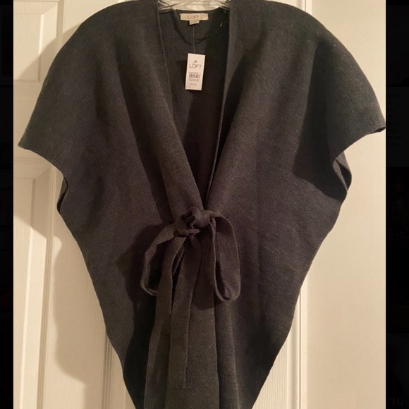 NWT! Loft Dark gray cardigan with belt - Picture 2 of 3